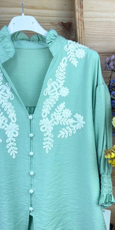 blusa ana-blusa bordada-blusa original-blusa primavera-blusa bonita-blusa barata