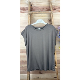 camiseta basic-camiseta blanca-camiseta marino-camiseta negra-camiseta marron
